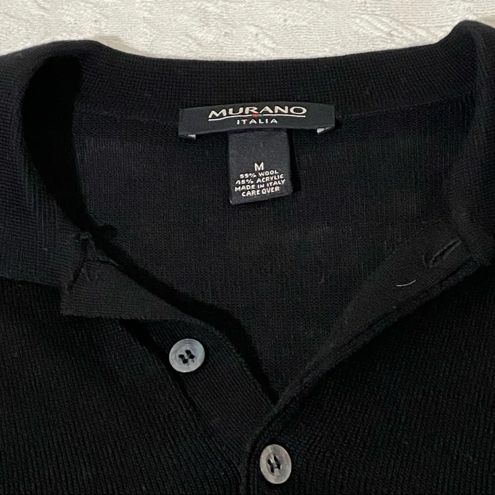 Murano Italia mens 55% wool 45% acrylic long sleeves 3 button collar sweater Med